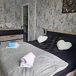 La Vida Apartment