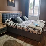 La Vida *